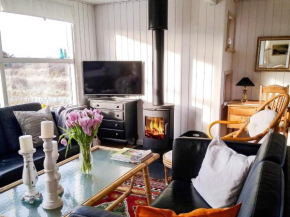 Pleasant Holiday Home in Jutland with Terrace, Hjørring